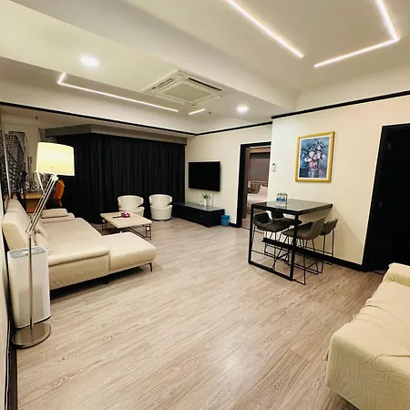 Family Suites At Times Square Kuala Lumpur Exterior photo