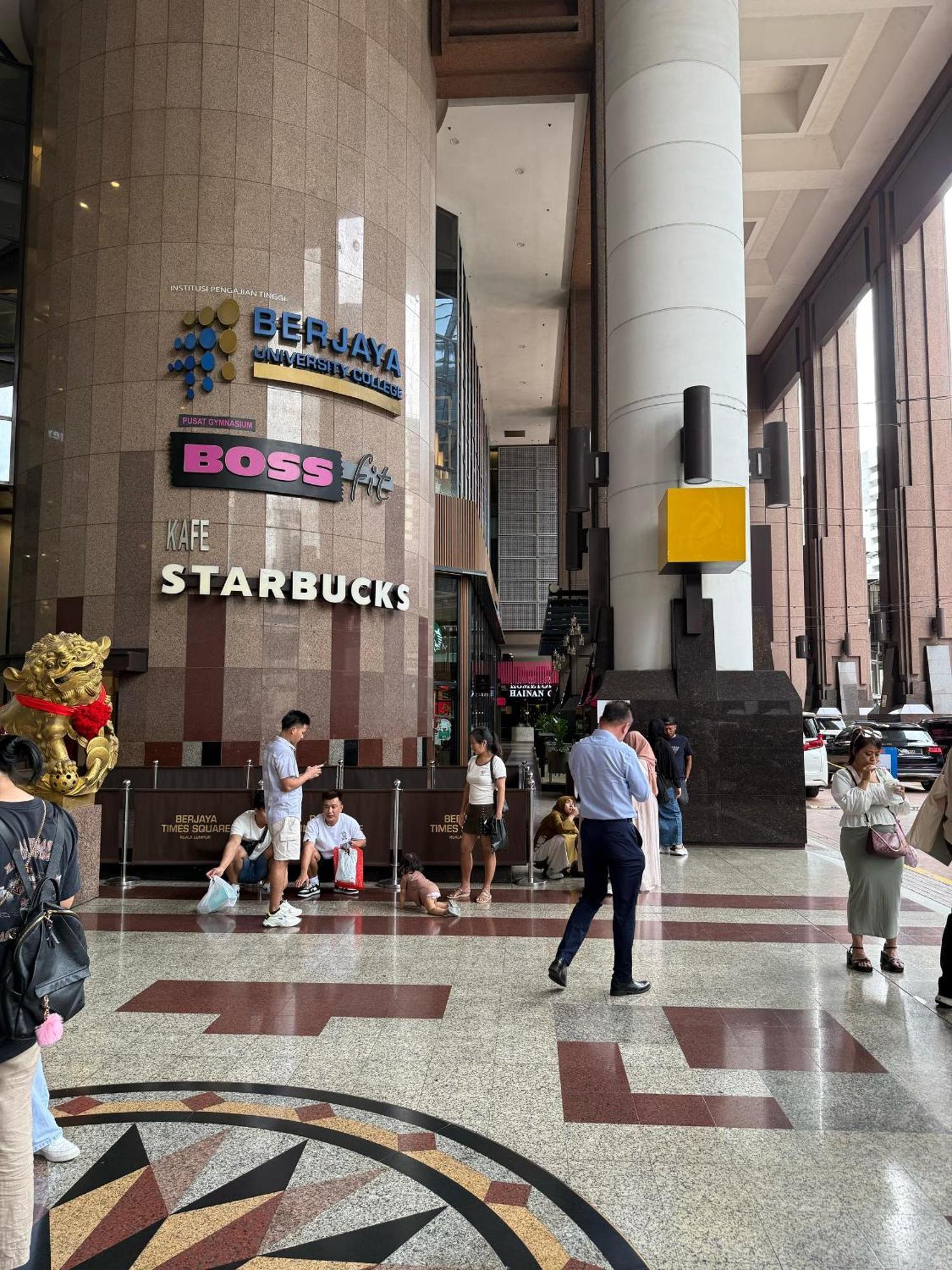 Apartment Family At Times Square Kuala Lumpur